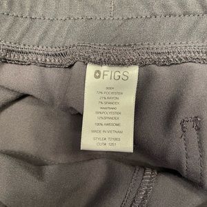 Figs scrub set. Charcoal gray. Size Smal